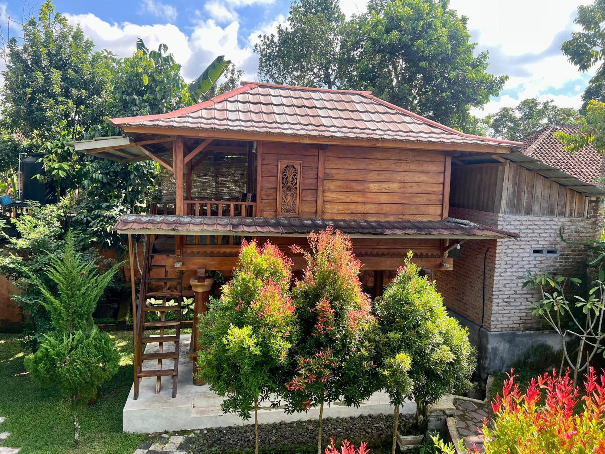 Bello Bungalow Batukliang Ngoại thất bức ảnh