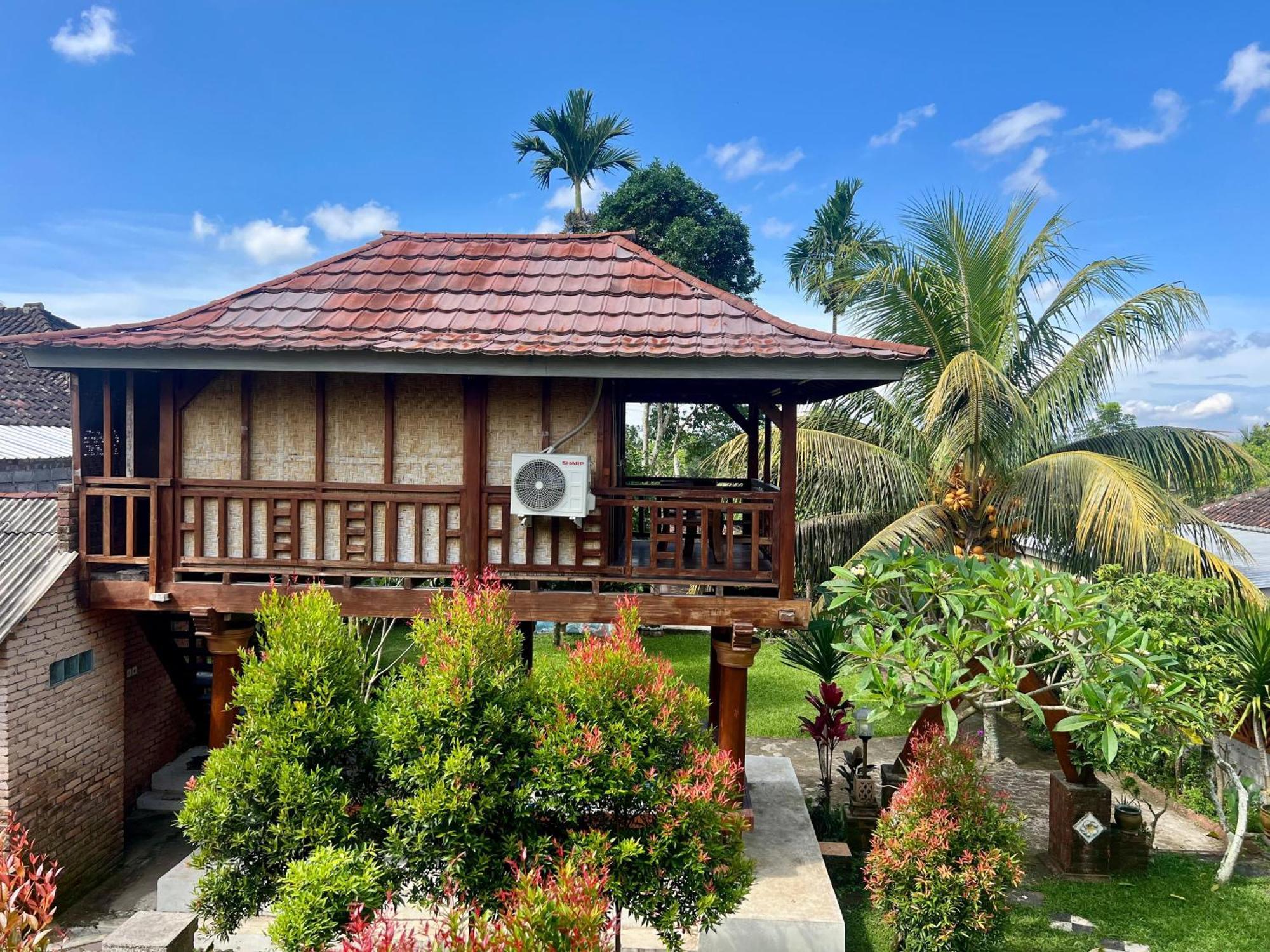 Bello Bungalow Batukliang Ngoại thất bức ảnh