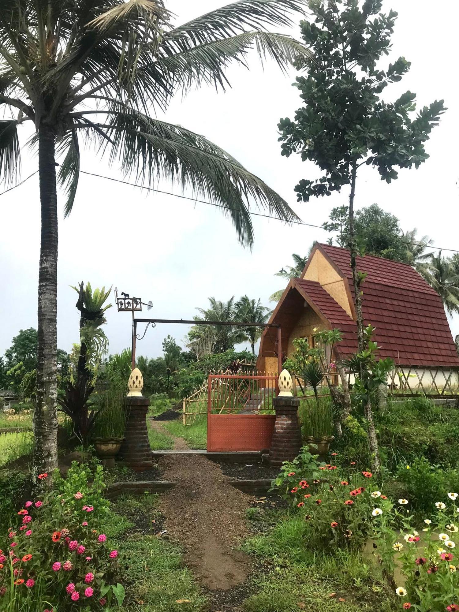 Bello Bungalow Batukliang Ngoại thất bức ảnh
