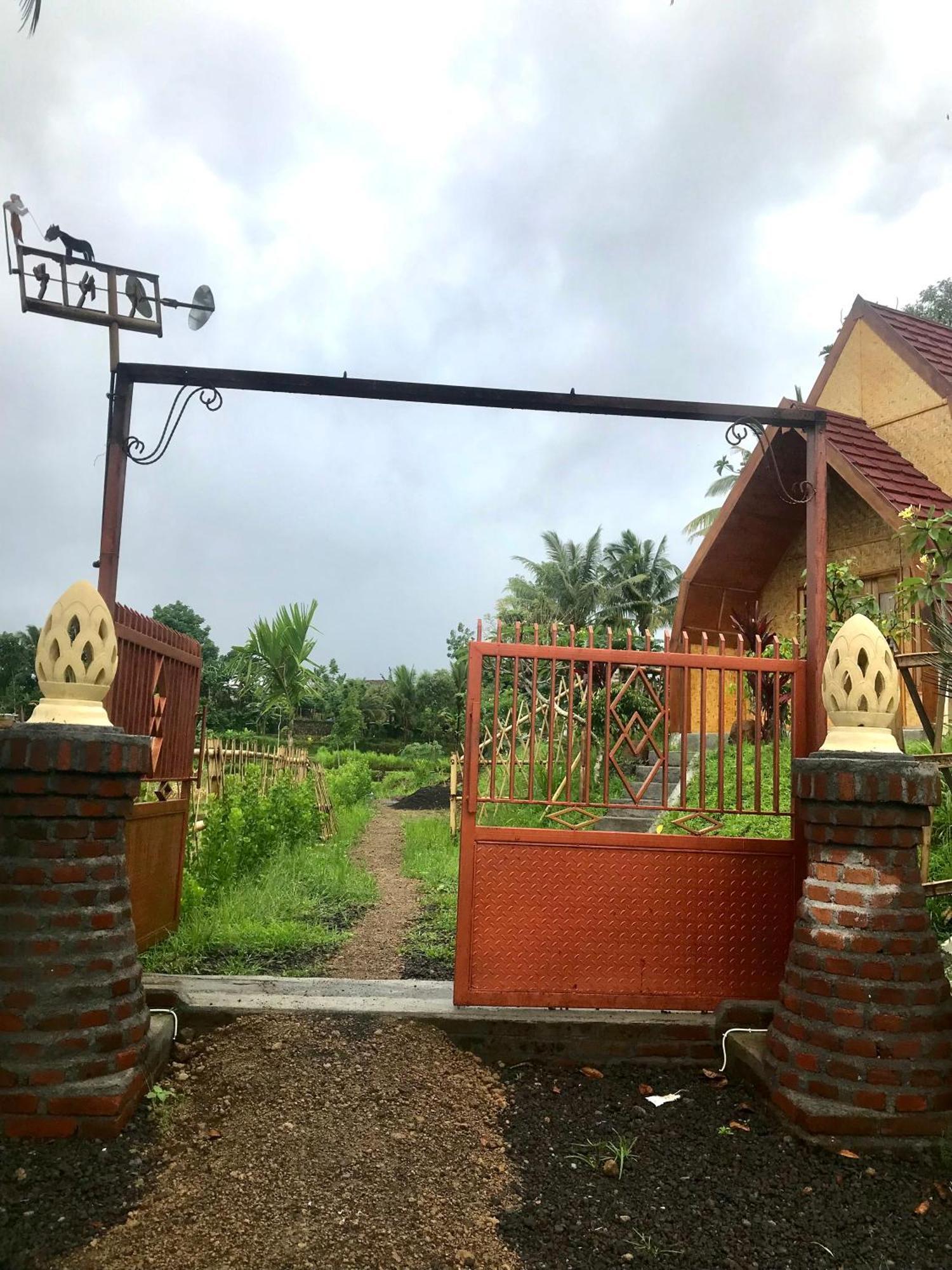 Bello Bungalow Batukliang Ngoại thất bức ảnh
